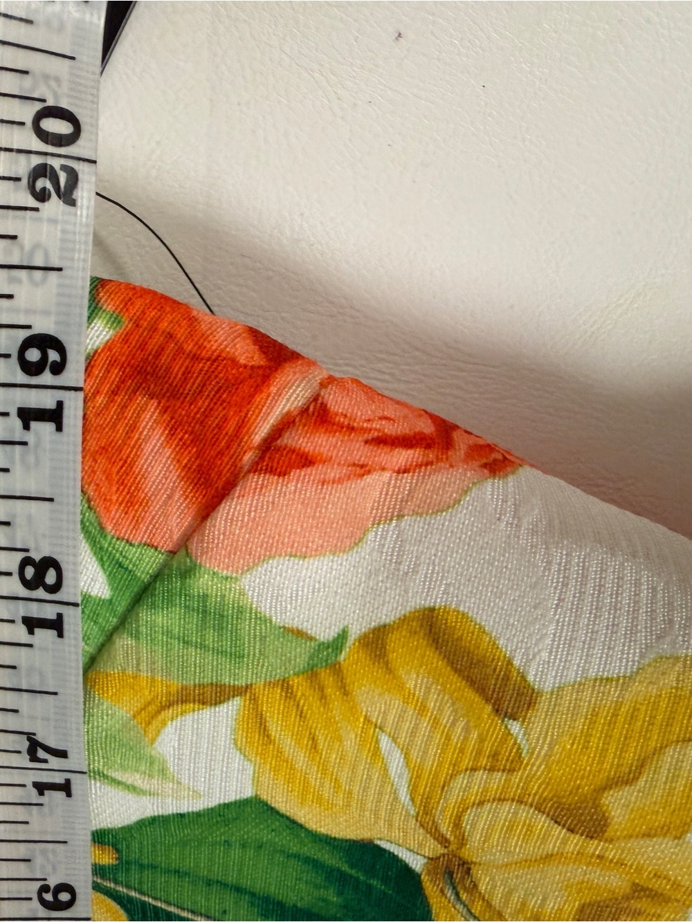 Karl Lagerfeld Women's Floral Halter Dress in White, Yellow, Pink, Green Size 14 - Picture 12 of 14